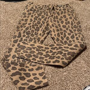 [BlankNYC] The Reade Crop Animal Print Skinny Jeans (27) - EUC!